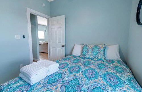 Serenity found King Bed Near Beach Three Little Birds - Foto 15