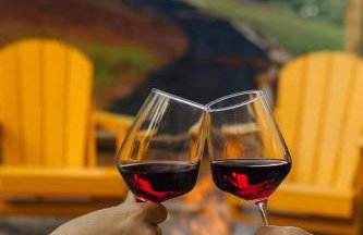 Luxe Lodge Escape - Hot Tub-Outdoor Movies-Game Room-Fire Pit - Foto 16