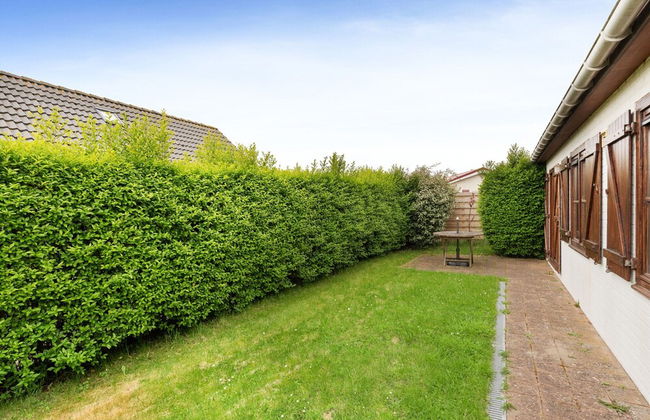 Nice Holiday Home by the sea - Photo 20