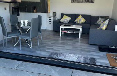 Whispering Waves Guest house, Brighton-8 mins, Guests 4, Beachfront, Free parking, WiFi, Kitchen and AC - Foto 8