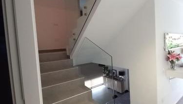 Preciosa casa con piscina - Photo 2