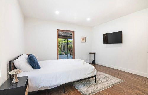 3-Bedroom Sherman Oaks House Near Universal Studios - Foto 13