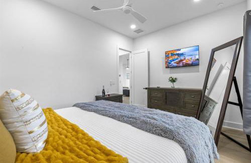 2 Million Villa Heated Pool w Luxury Spa 6BR & 6BR Waterfront by Canal - Foto 43