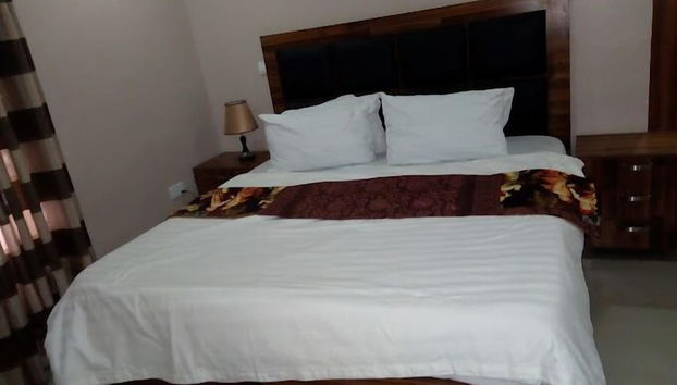 Palatial Apartments - Foto 5, Habitación