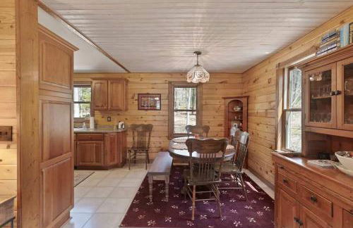 Cozy 3-Bedroom Retreat in Manistee - Foto 9