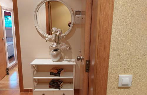 Apartamento Vieiro con plaza garaje gratis - Photo 1