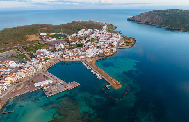 Paseo en barco por las calas del norte de Menorca - Foto 11