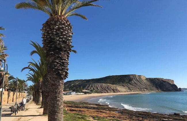 Captivating 2-bed Apartment in Praia da Luz - Foto 23