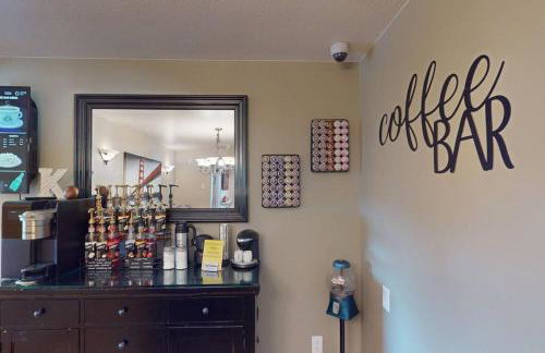 Tacit Shadow Resort Escape Dual Suite, Gym, Coffee Bar, Hot-Tub, Free Laundry, Food Available - Foto 22