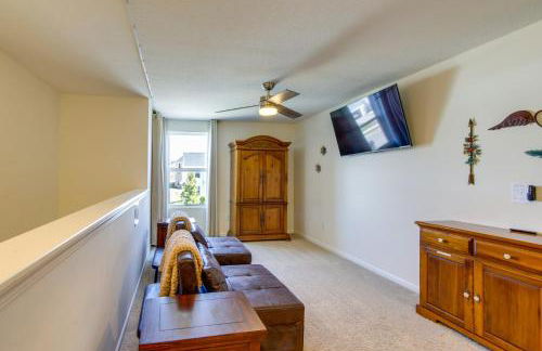 Private Backyard! Spacious Home 25 Mi to Columbus - Foto 14