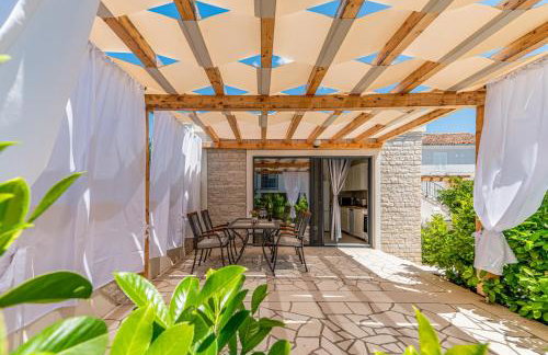 Apartment Varos with shared pool - Foto 13