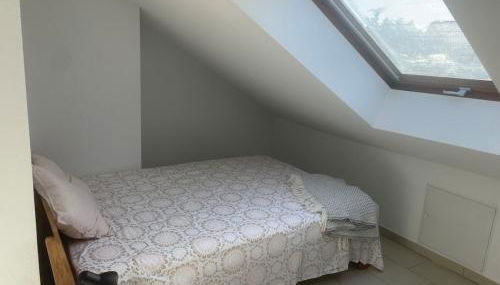 Messe- & Ferienwohnung mit Balkon nähe Uniklinik - Photo 2