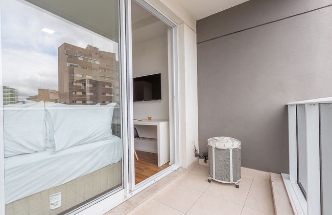 Setin Downtown Praca da Sé by Viva - Prédio completo com piscina perto de estação de metrô no Centro de São Paulo - Foto 8