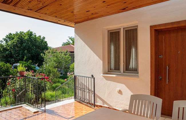 Lumos Homes - Photo 16