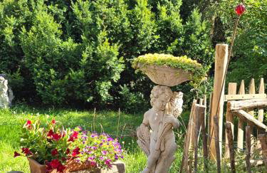 Exklusive Ferienwohnung Bad Salzschlirf - direkt am Waldrand - großer Garten kompett umzäunt - Hunde willkommen - 2 private Stellplätze - Foto 34