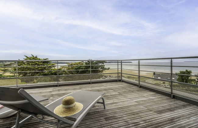 3 bedroom House in Plonévez-Porzay with garden and terrace - Photo 28