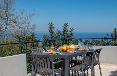 Villa Phedra - Photo 1