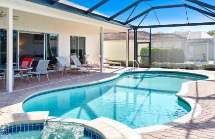 Altaira - Top Location Lake View Pool Spa4 Bed - Photo 10