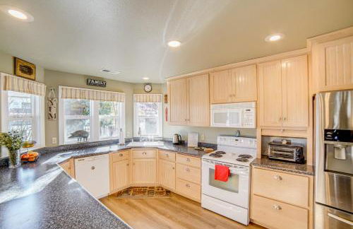 Walk to Boat Launch! Heritage House of Lakeport - Foto 2