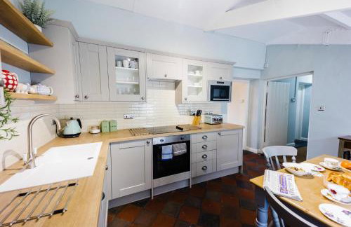May Tree Cottage Manorbier 5 mins from the beach Sleeps 4 - Foto 54