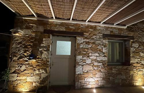 πετρινη κατοικια - Foto 2