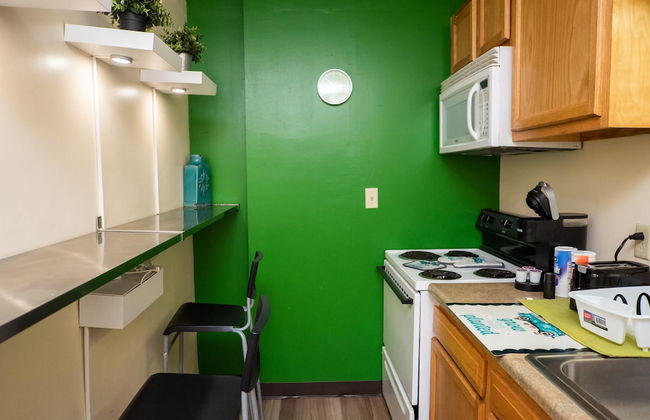 Downtown Apt Walk to all Stadiums Conv Center - Foto 9