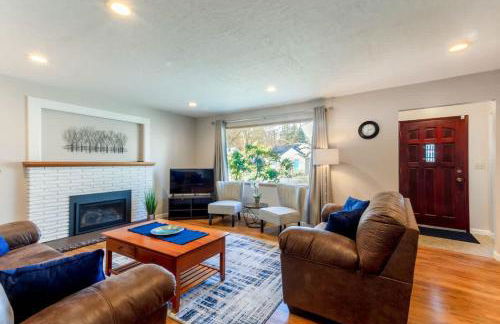 Cozy CDA Retreat 4BR Fire Pit Weekly Deals - Foto 15