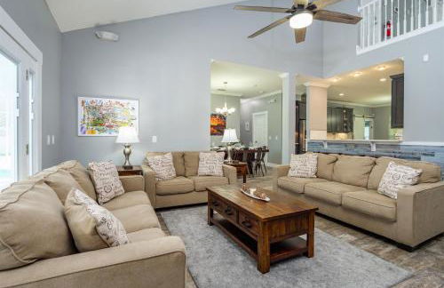 Phenomenal 7BR 4 Master Suites Southeast Pool Hot Tub Gas BBQ 2 Miles to Disney - Foto 39