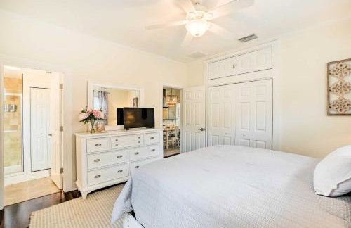 Historic Tarpon Springs Abode about 3 Mi to Beach - Foto 18