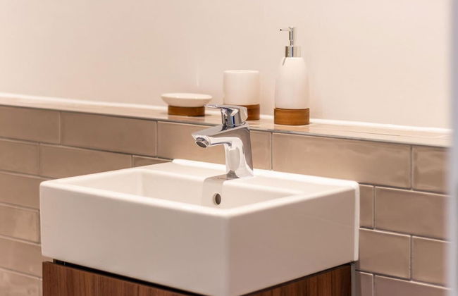 Sevenstays Ashford - 2BR Luxury Apartments - Foto 20