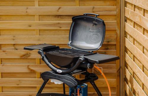 Luxury Glamping Pods with private Hot Tubs - Dog Friendly - Foto 3