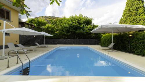 Villa Sara sull'etna con Piscina - Foto 1