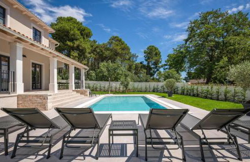 5 Bedroom Nice Home In Manjadvorci - Foto 7