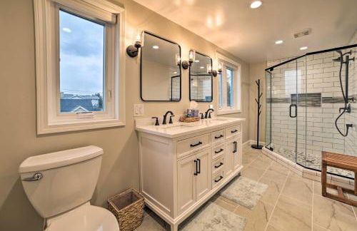 Chic Manistee Cottage Steps to Lake Michigan! - Foto 16