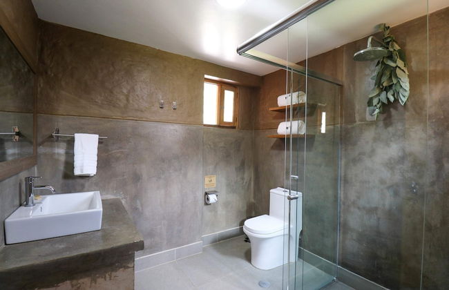 w Majestic 3BR House in Villa Sagrado - Foto 49