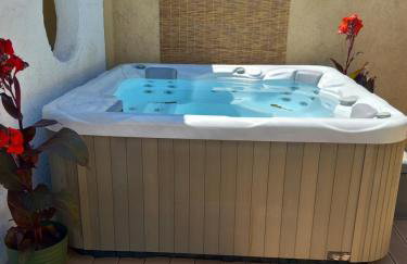 Božini dvori- Villa with Pool, Sauna , Jacuzzi and multifunkcional sport Court - Foto 31