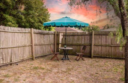 Upscale Ybor House with Outdoor Living Space - Photo 10