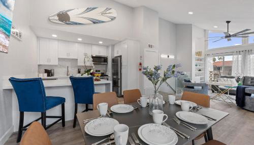 Searenity Suite- Peekaboo Ocean view 1 min walk to Beach - Foto 1