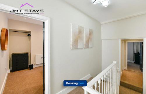premium Offer for Extended Stays by JMT Stays l Swansea Short Lets and Serviced l With Private Parking - Foto 32