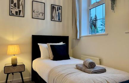 Stylish & Comfortable 2-Bedroom Flat in Bessacarr, Doncaster - Foto 29