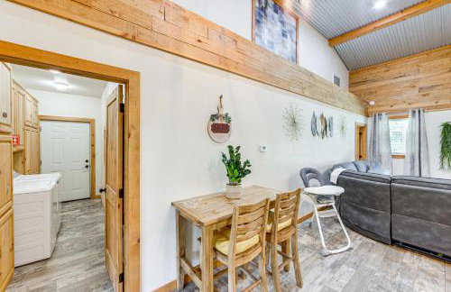 Quitman Lakefront Cabin w/ Screened Porch & Grill! - Foto 5