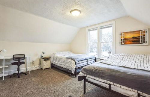 Escape to Beautiful Marinette - Foto 2