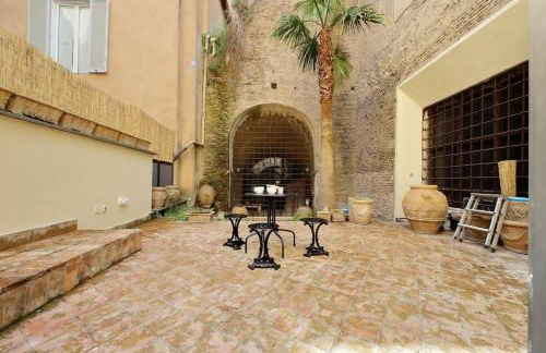 Pantheon Apartment with private terrace - Photo 46