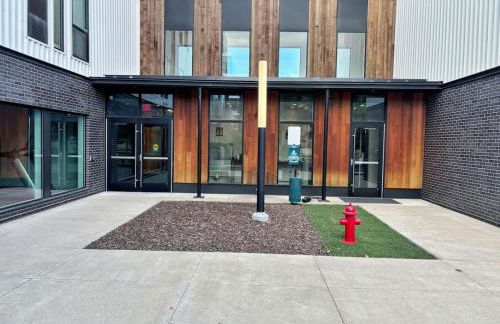 Zesty Orange Abode (438) - Foto 18