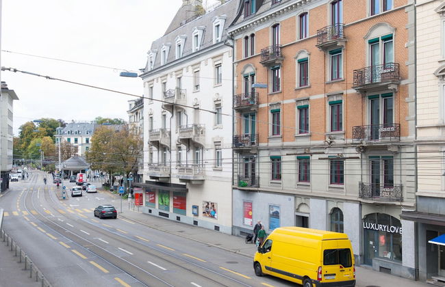 ZH Kreuzplatz I - Hitrental Apartment - Foto 20