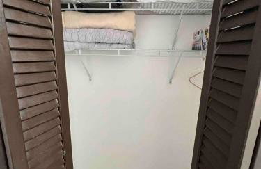 HUGE In-Law Apt Beach Oasis- Private entrance - Foto 52