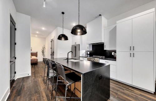 Downtown loft w parking & rooftop Apt 102 - Foto 18