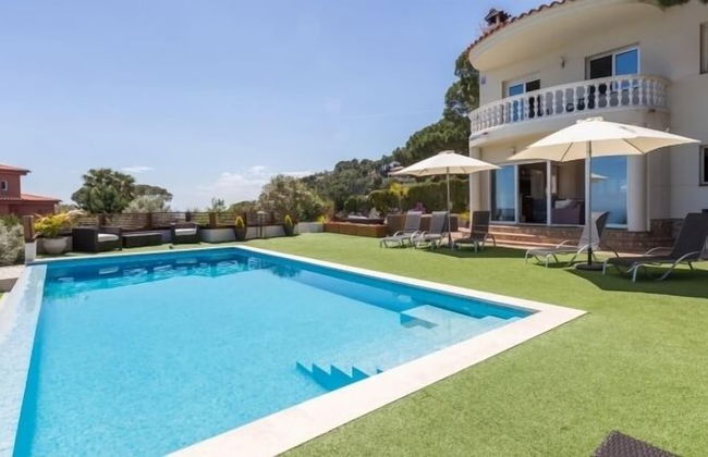 Villa Brava - Foto 1