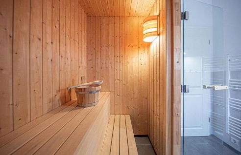 Awesome Home In Krems Iiwarderbrück - Foto 5