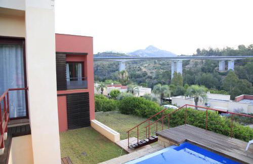 Private pool luxurious villa with mountain views - Foto 29